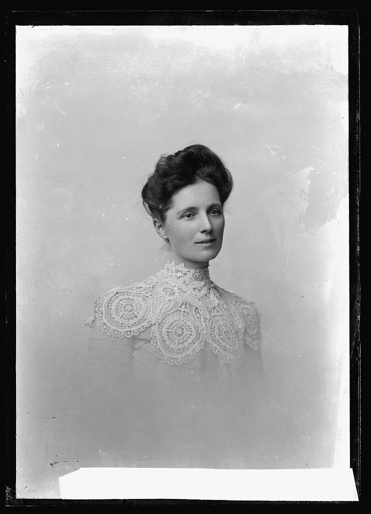 Historical portrait related to The Roberts Family Lineage Origin and Ancestry - family lineage and ancestry